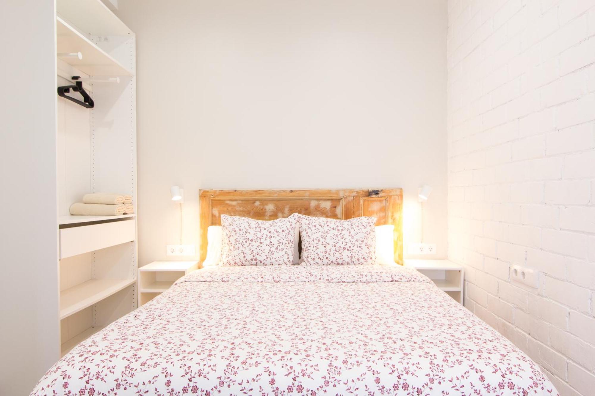 Novus Homes Barcelona Santa Eulalia L’Hospitalet de Llobregat Exterior foto
