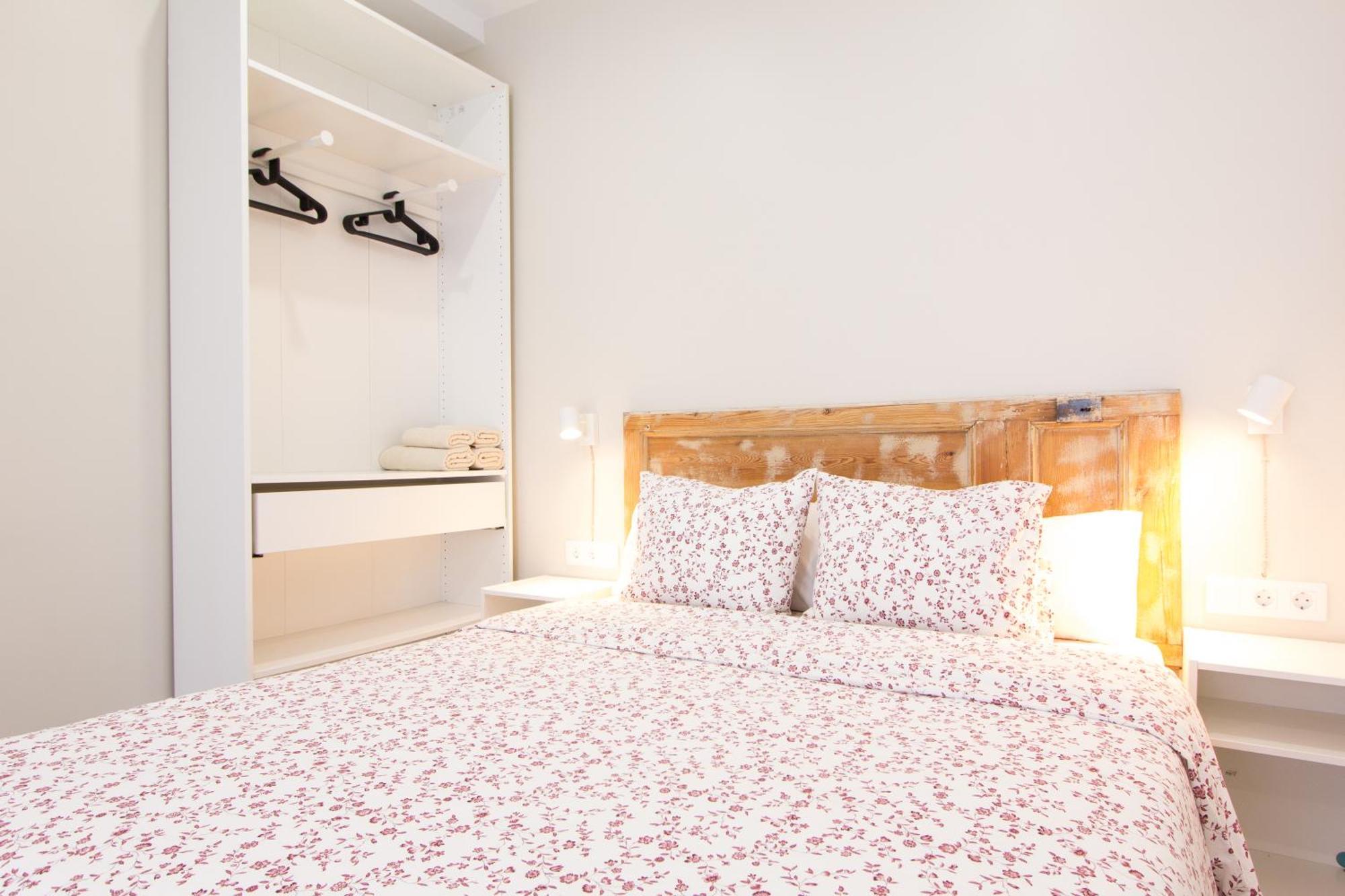 Novus Homes Barcelona Santa Eulalia L’Hospitalet de Llobregat Exterior foto