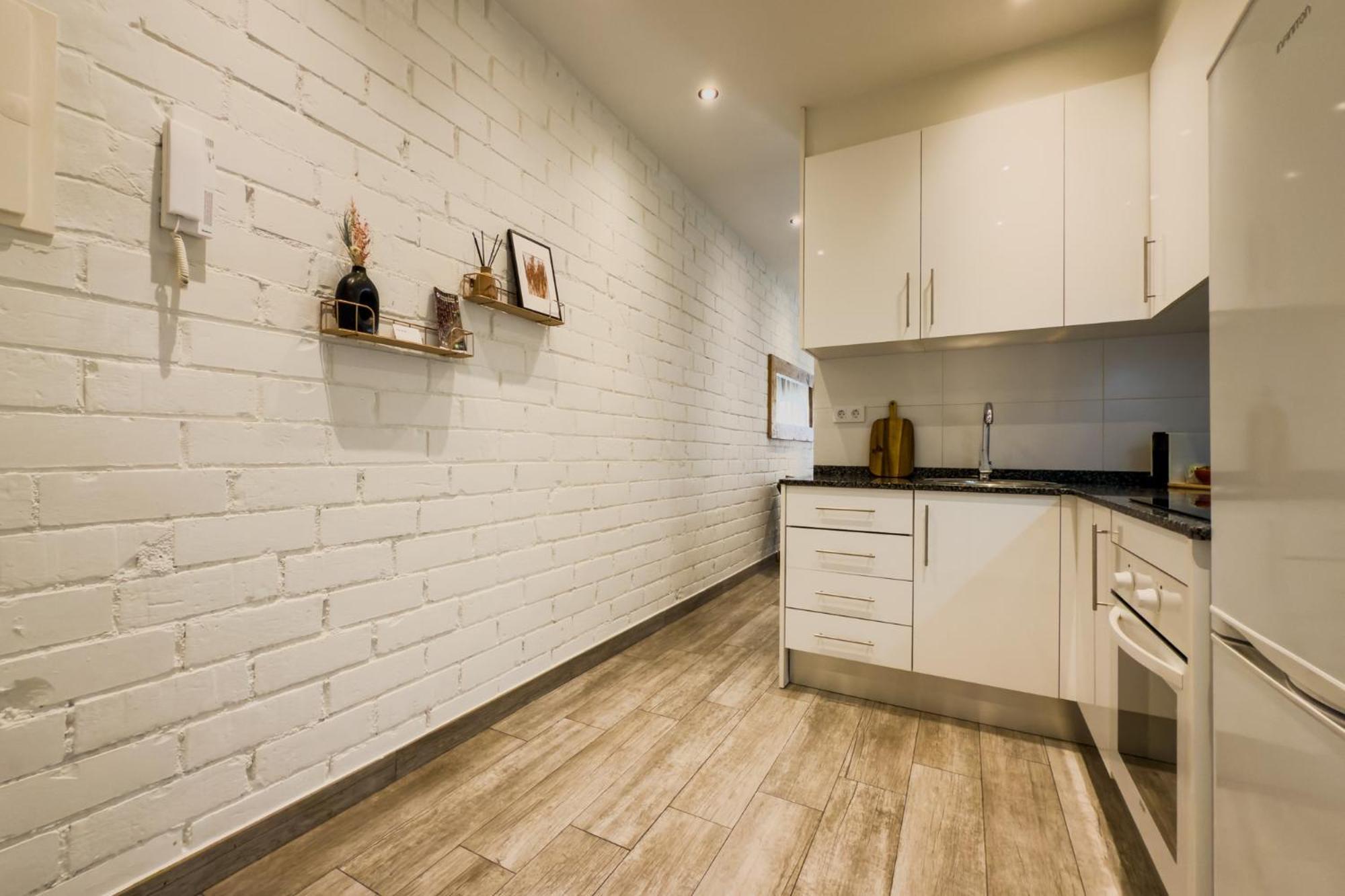 Novus Homes Barcelona Santa Eulalia L’Hospitalet de Llobregat Exterior foto