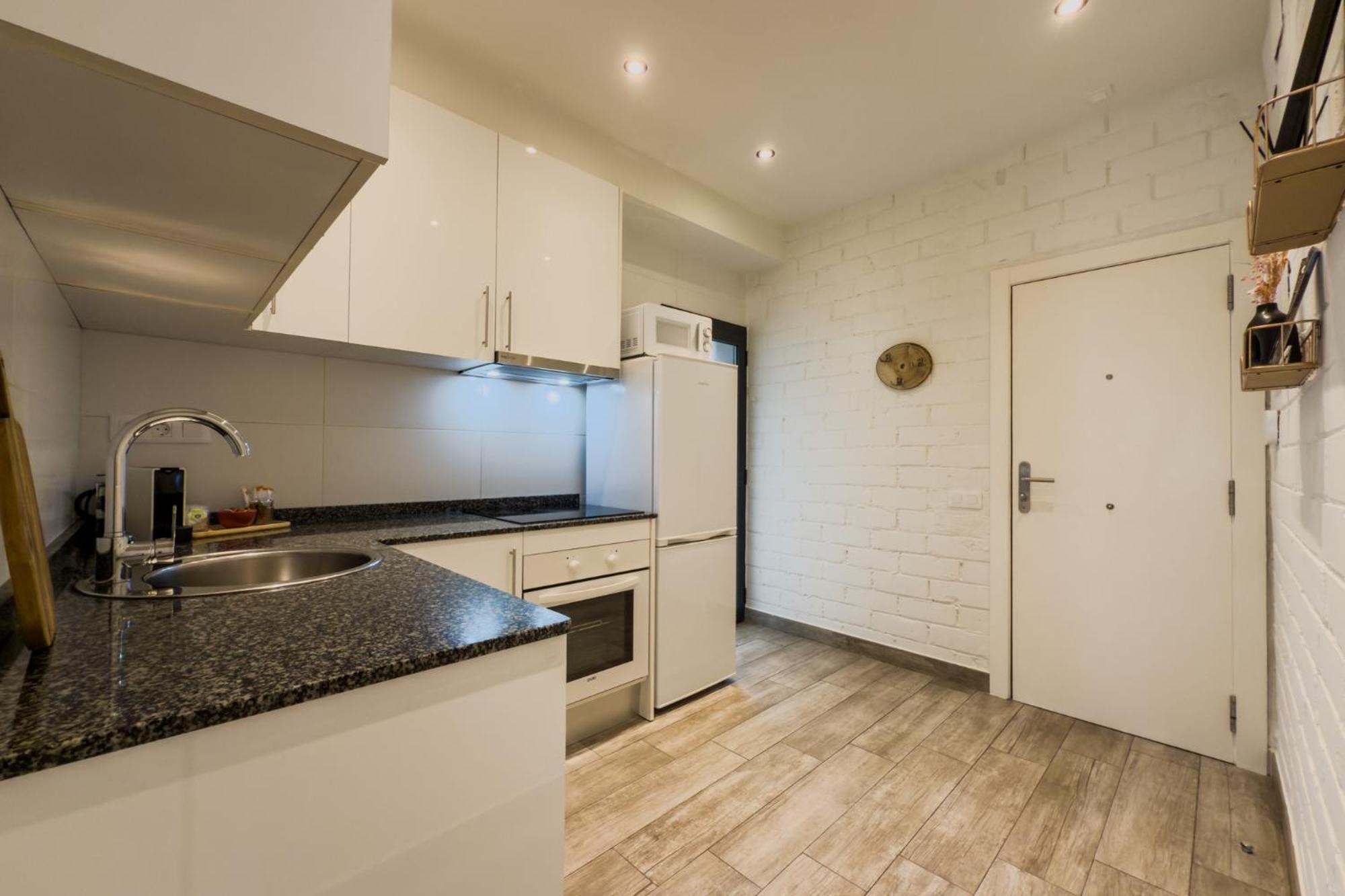 Novus Homes Barcelona Santa Eulalia L’Hospitalet de Llobregat Exterior foto